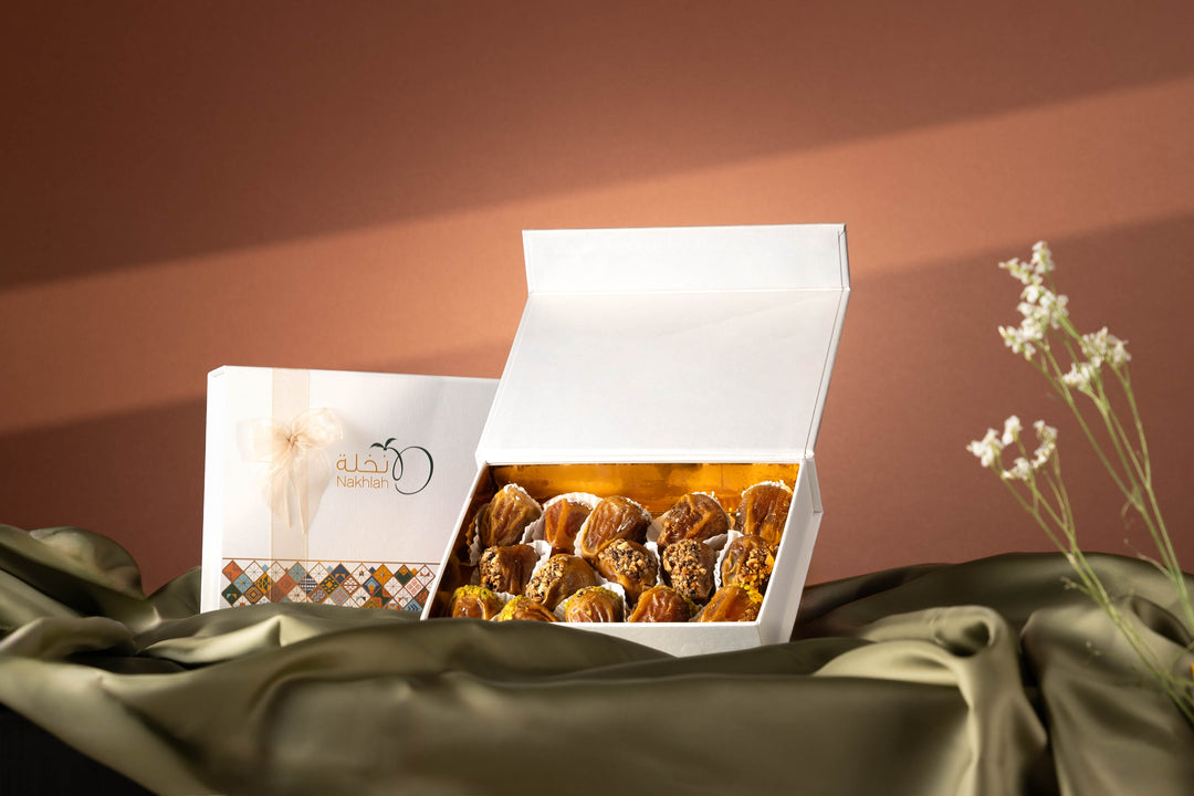 Sukkary Dates White Box - Gift Set